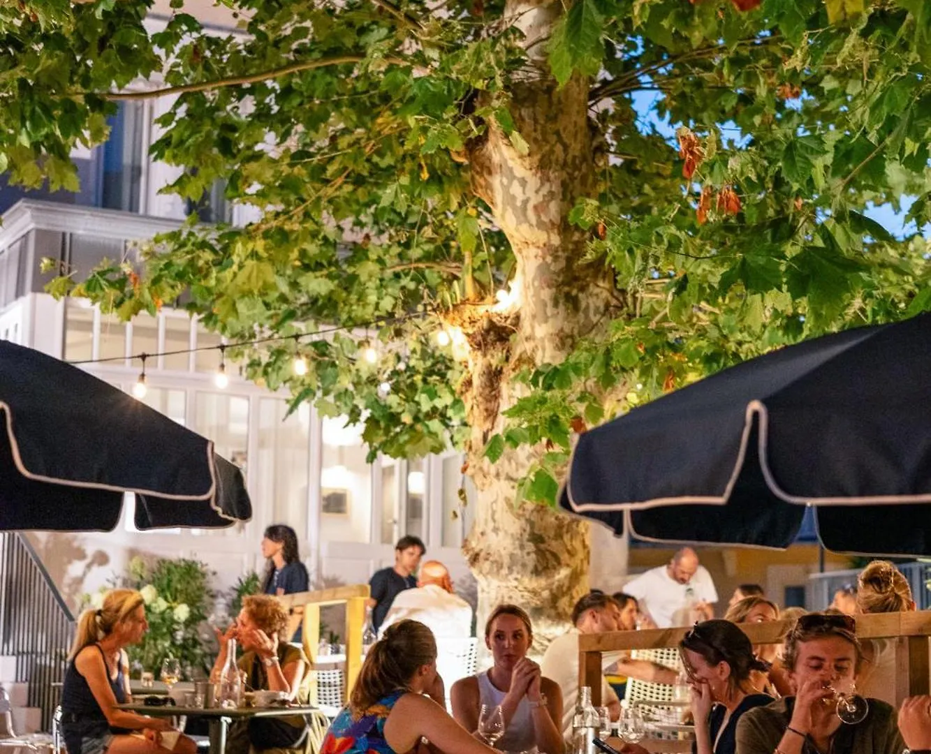 Alfred Hotels Les Halles Biarriz 3*,