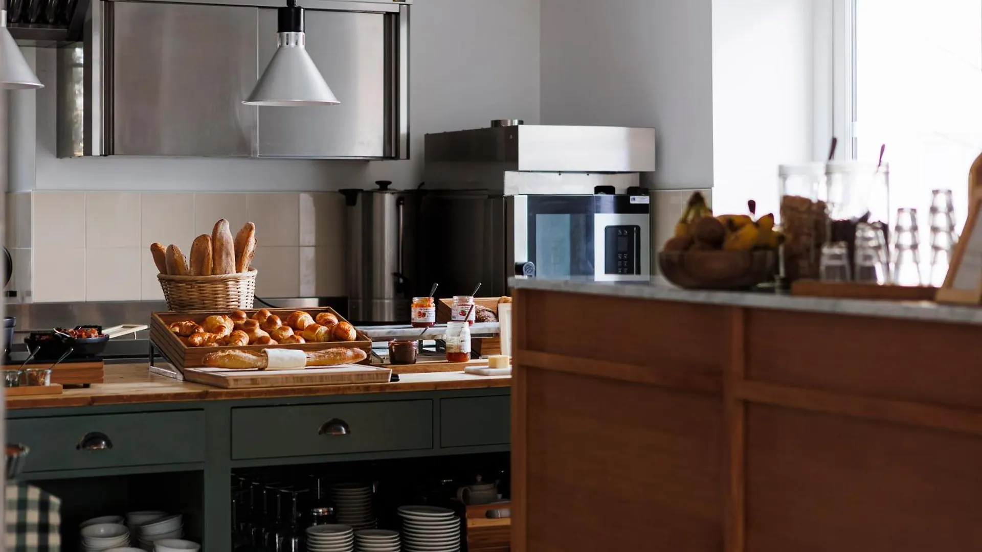Alfred Hotels Les Halles Biarritz França