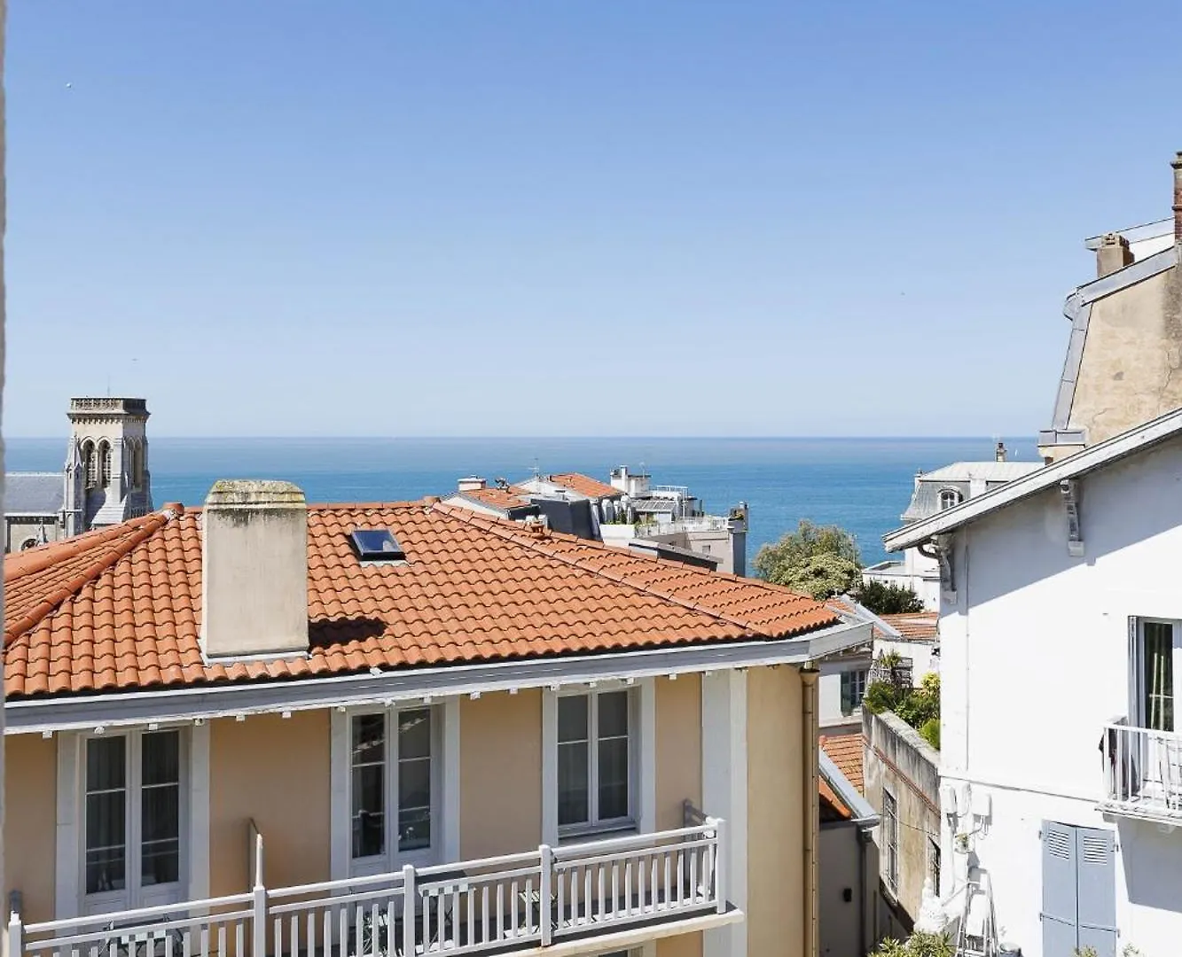 ***  Alfred Hotels Les Halles Biarritz França