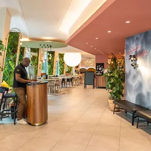 Hotel Ibis Styles Meteor Avenue D'italie ***